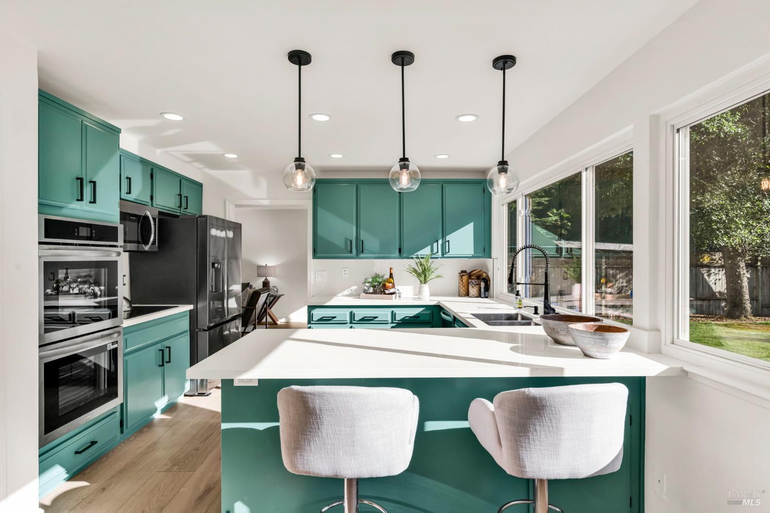 Detail Gallery Image 17 of 58 For 508 San Marin Dr, Novato,  CA 94945 - 4 Beds | 2/1 Baths