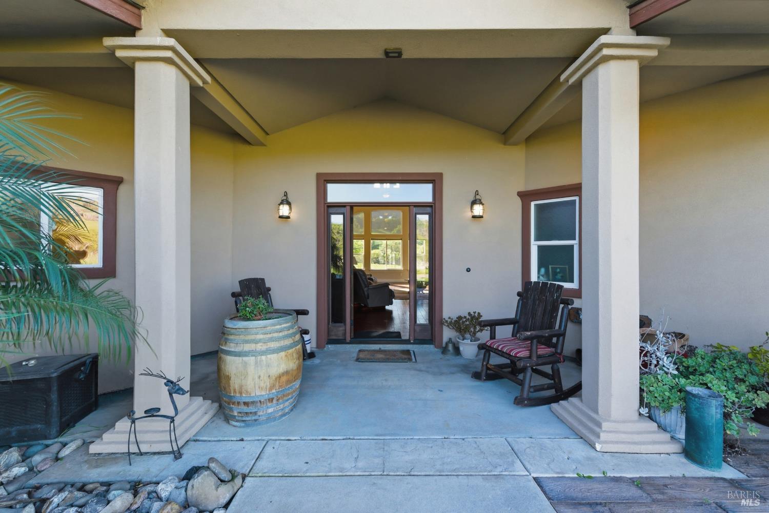 Detail Gallery Image 5 of 46 For 7561 Pleasants Valley Rd, Vacaville,  CA 95688 - 4 Beds | 2/1 Baths