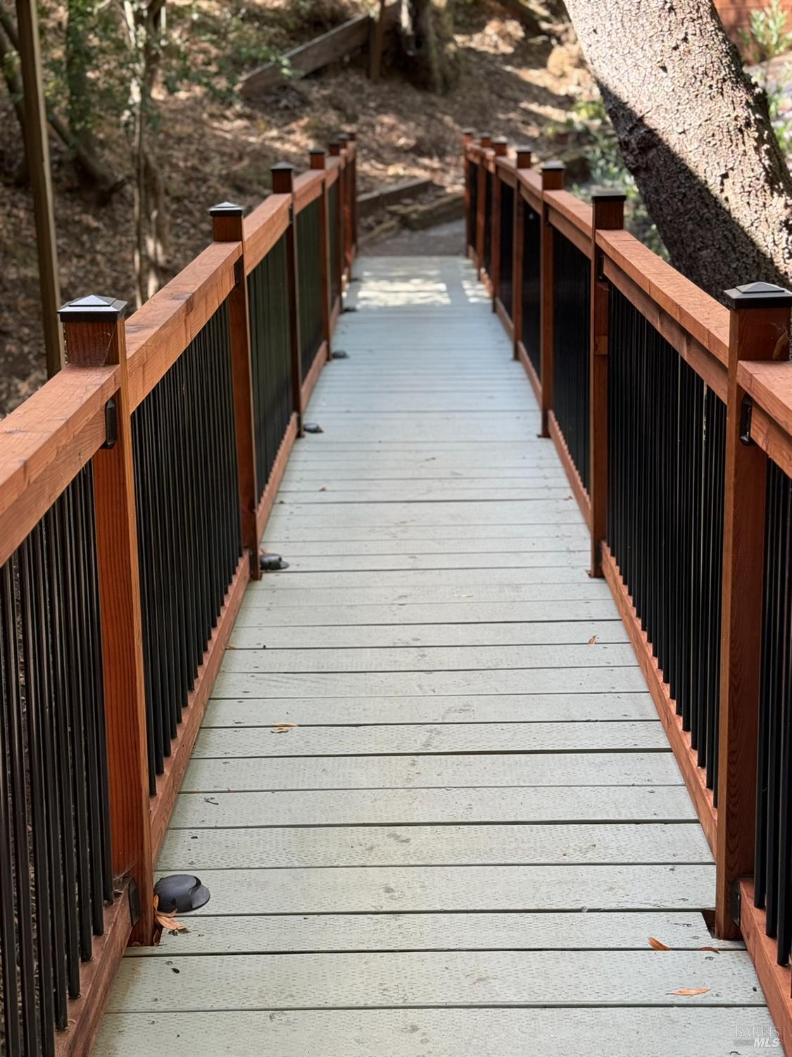 Detail Gallery Image 8 of 62 For 68 Wreden Ave, Fairfax,  CA 94930 - 2 Beds | 2 Baths