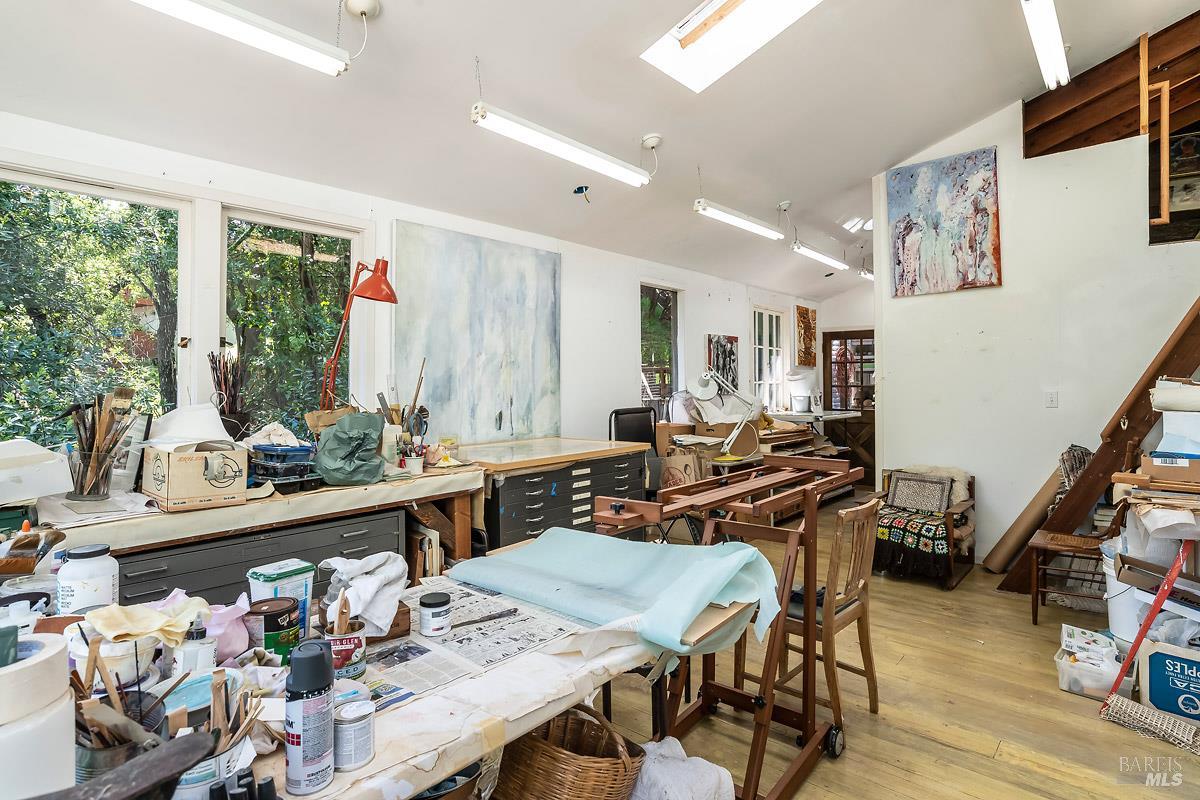 Detail Gallery Image 33 of 62 For 68 Wreden Ave, Fairfax,  CA 94930 - 2 Beds | 2 Baths