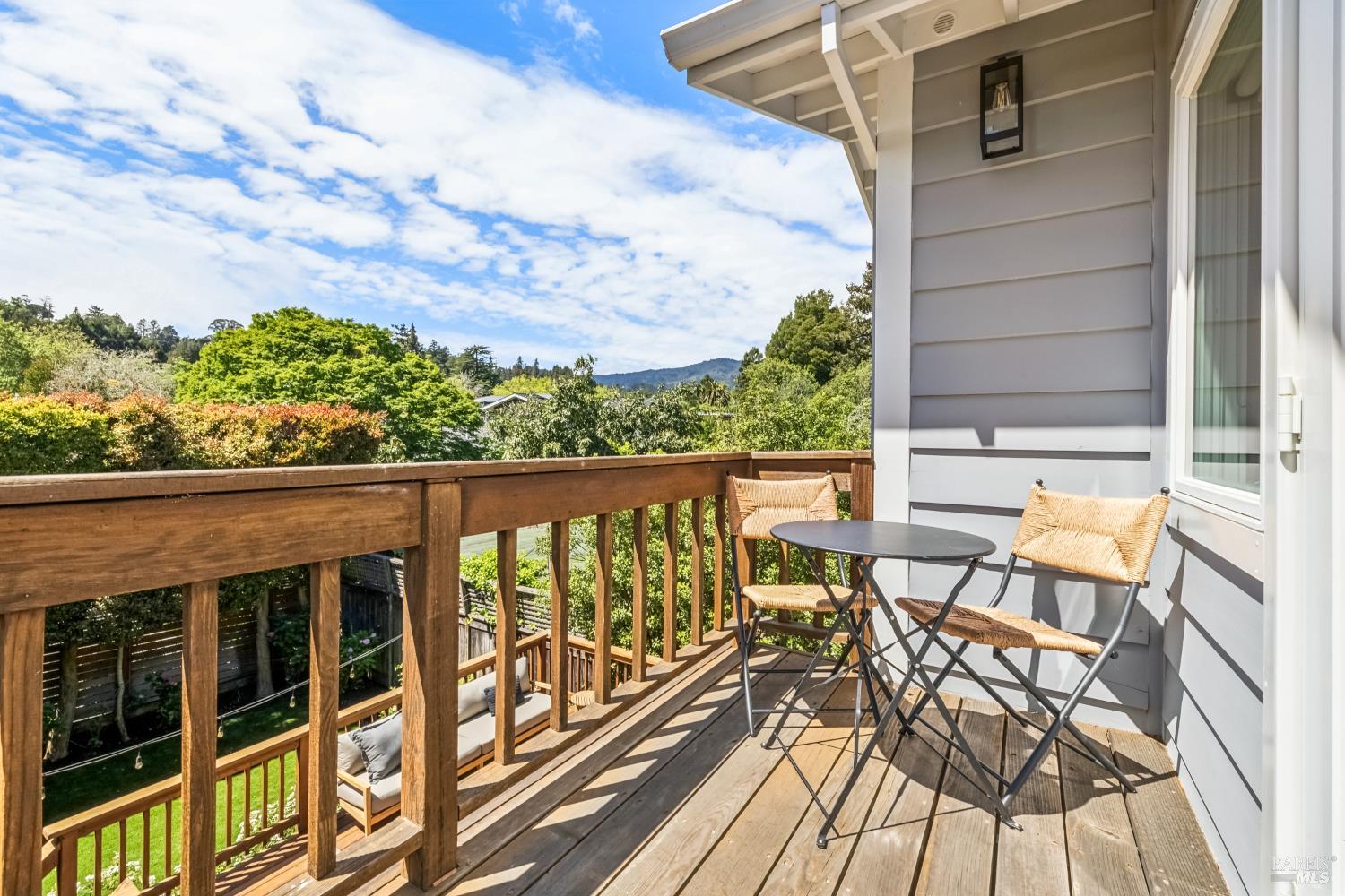 Detail Gallery Image 27 of 39 For 44 Catalpa Ave, Mill Valley,  CA 94941 - 3 Beds | 2 Baths