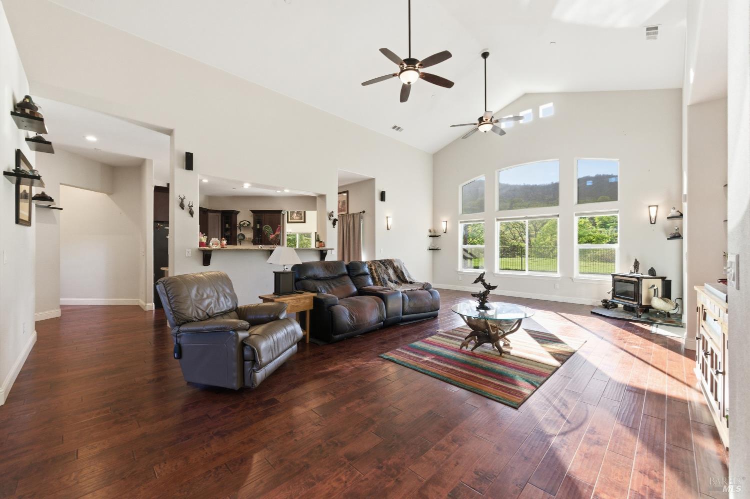 Detail Gallery Image 8 of 46 For 7561 Pleasants Valley Rd, Vacaville,  CA 95688 - 4 Beds | 2/1 Baths