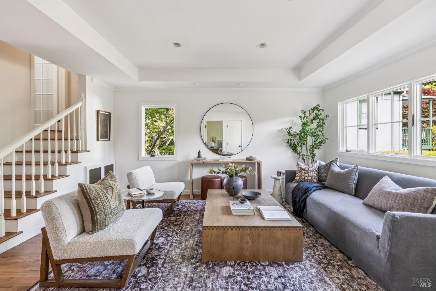 Detail Gallery Image 4 of 39 For 44 Catalpa Ave, Mill Valley,  CA 94941 - 3 Beds | 2 Baths