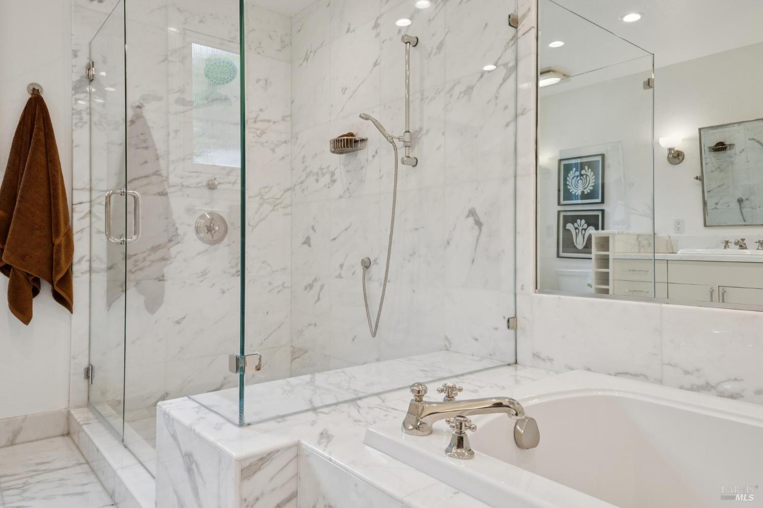 Detail Gallery Image 38 of 47 For 23 Corte Del Rey Unkn, San Rafael,  CA 94903 - 3 Beds | 2 Baths