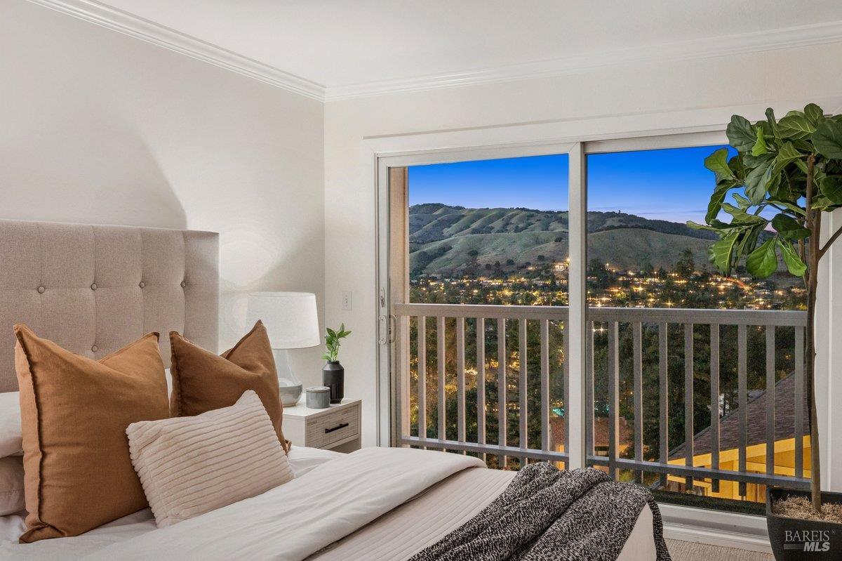 Detail Gallery Image 34 of 88 For 1036 Lea Dr, San Rafael,  CA 94903 - 6 Beds | 4/1 Baths