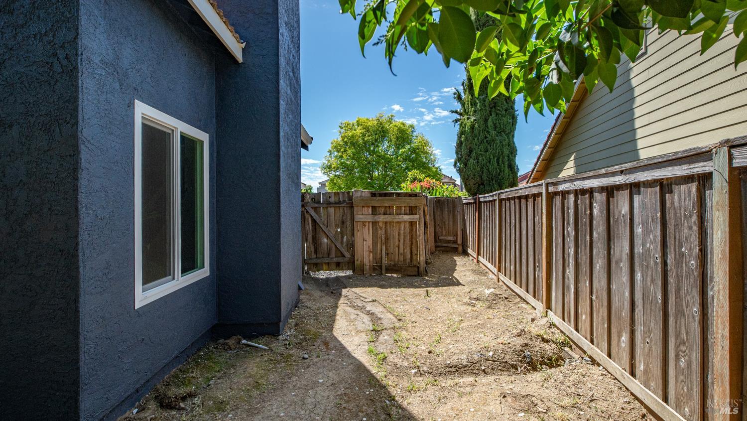 Detail Gallery Image 29 of 30 For 873 Knights Cir, Vallejo,  CA 94591 - 3 Beds | 2/1 Baths