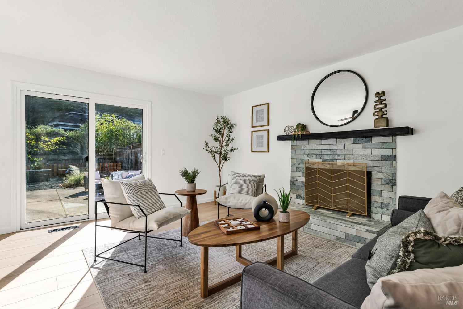 Detail Gallery Image 20 of 58 For 508 San Marin Dr, Novato,  CA 94945 - 4 Beds | 2/1 Baths