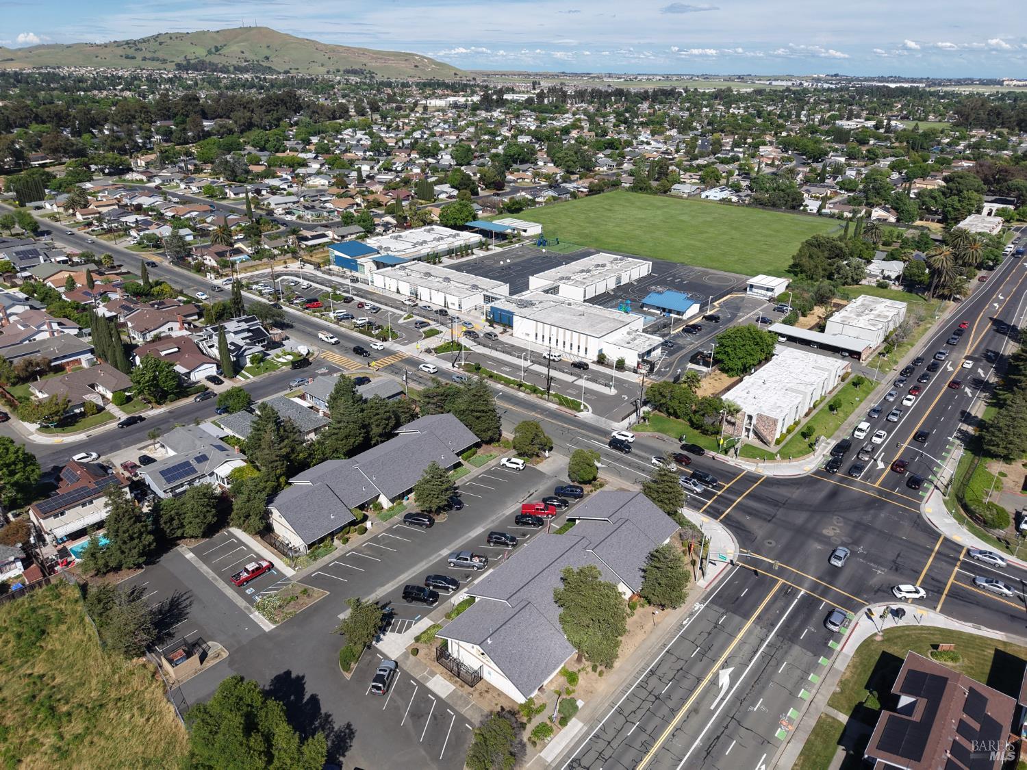 Detail Gallery Image 11 of 28 For 690 E Tabor Ave, Fairfield,  CA 94533 - – Beds | – Baths