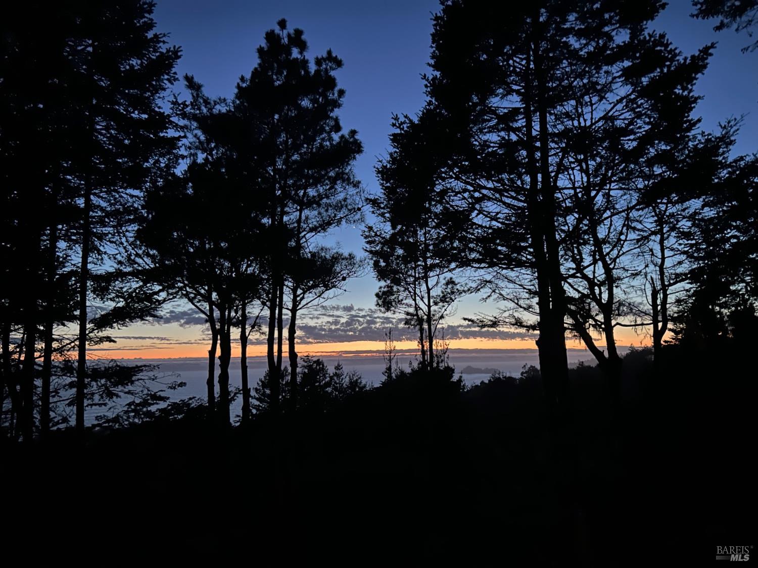 Detail Gallery Image 82 of 82 For 37275 Glennen Dr, Gualala,  CA 95445 - 3 Beds | 3 Baths