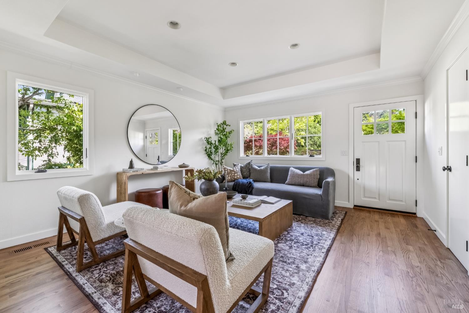 Detail Gallery Image 5 of 39 For 44 Catalpa Ave, Mill Valley,  CA 94941 - 3 Beds | 2 Baths