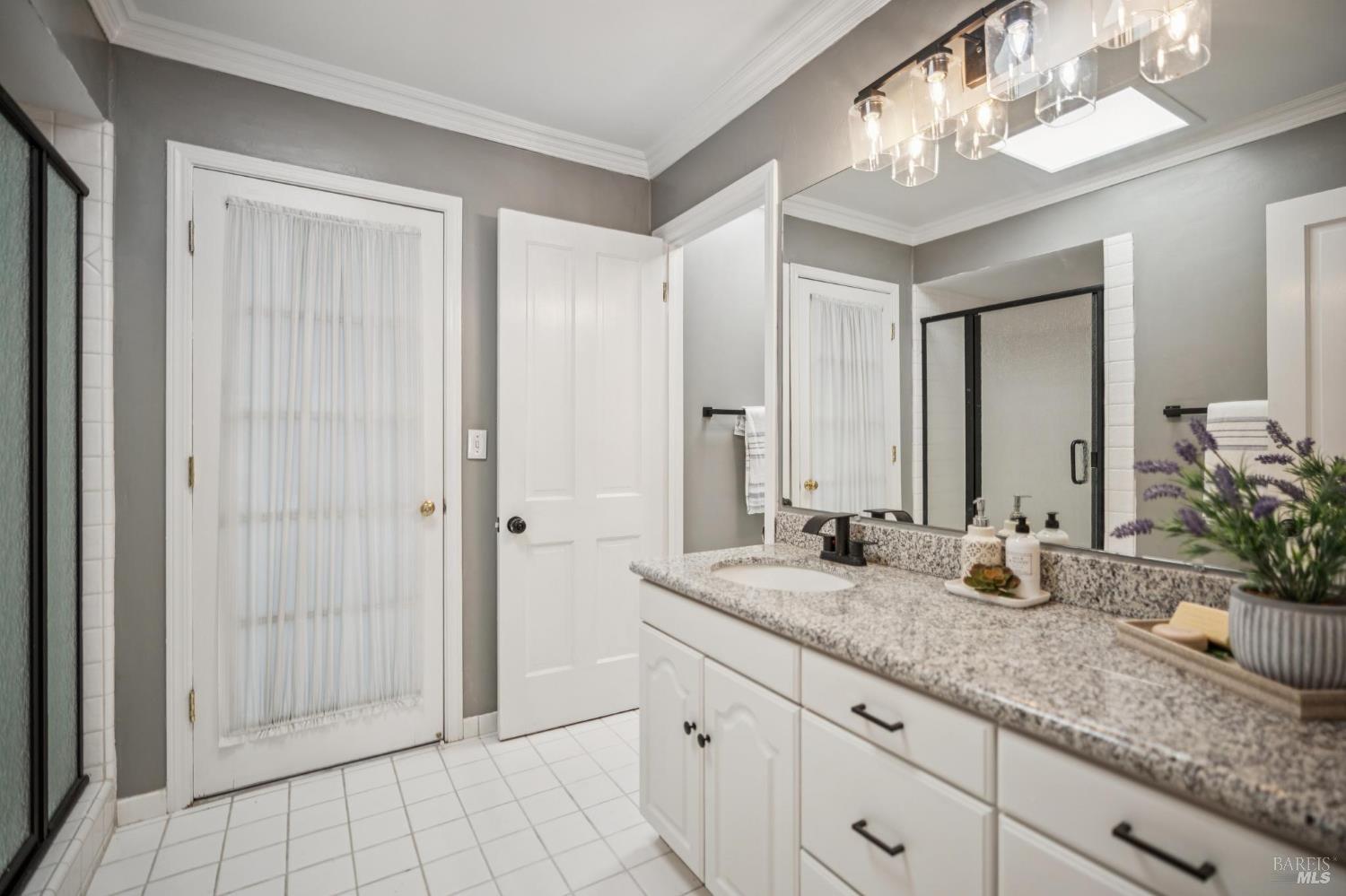 Detail Gallery Image 37 of 48 For 497 Fairway Dr, Novato,  CA 94949 - 4 Beds | 2 Baths