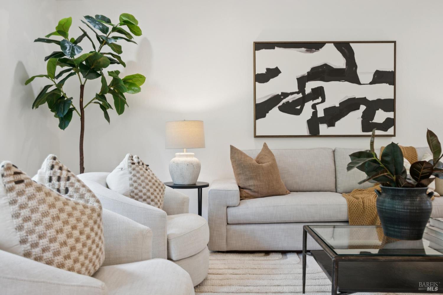 Detail Gallery Image 8 of 47 For 23 Corte Del Rey Unkn, San Rafael,  CA 94903 - 3 Beds | 2 Baths