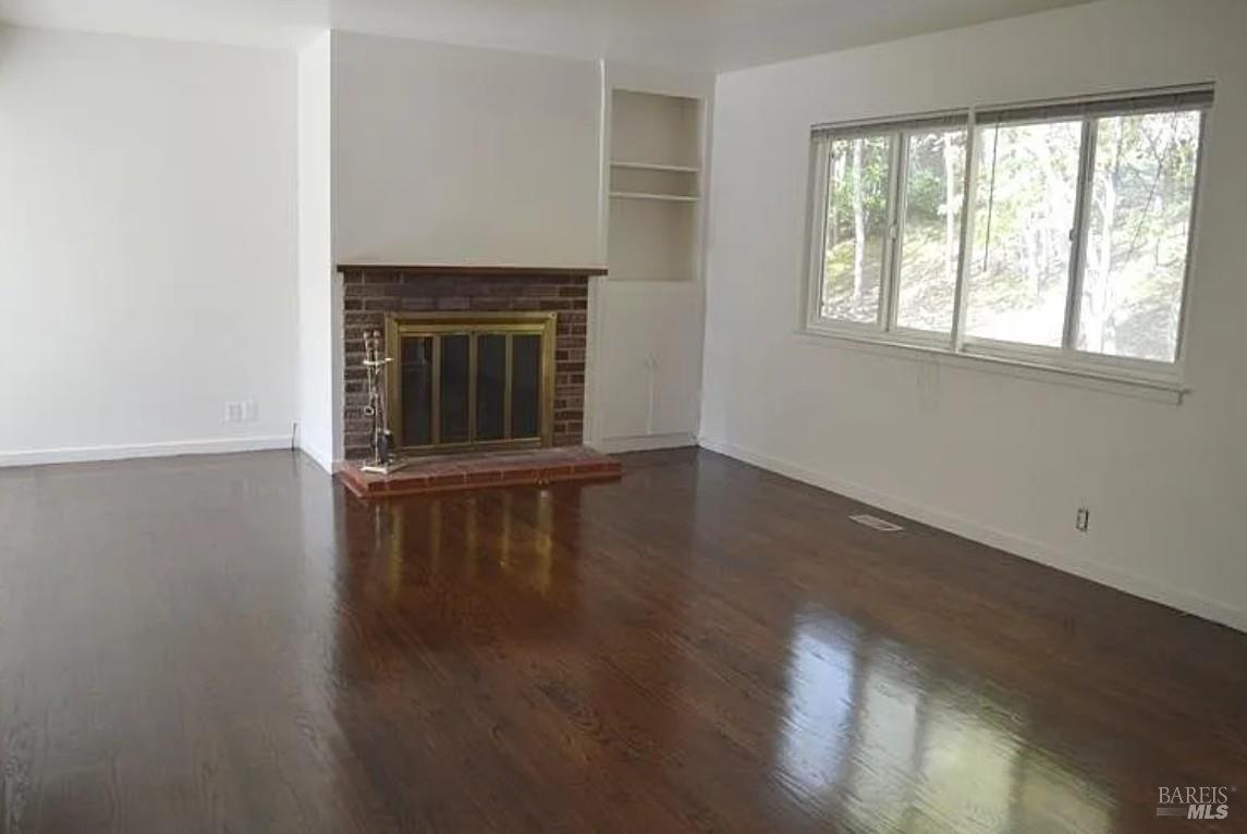 Detail Gallery Image 6 of 13 For 11 Chestnut Ave, San Rafael,  CA 94901 - – Beds | – Baths