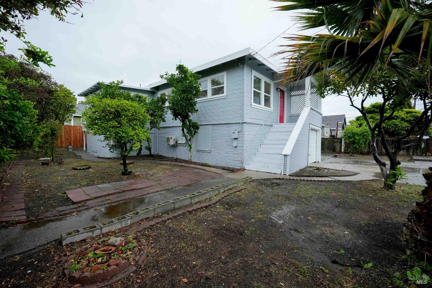 Detail Gallery Image 5 of 46 For 700 Springs Rd, Vallejo,  CA 94590 - 2 Beds | 1 Baths