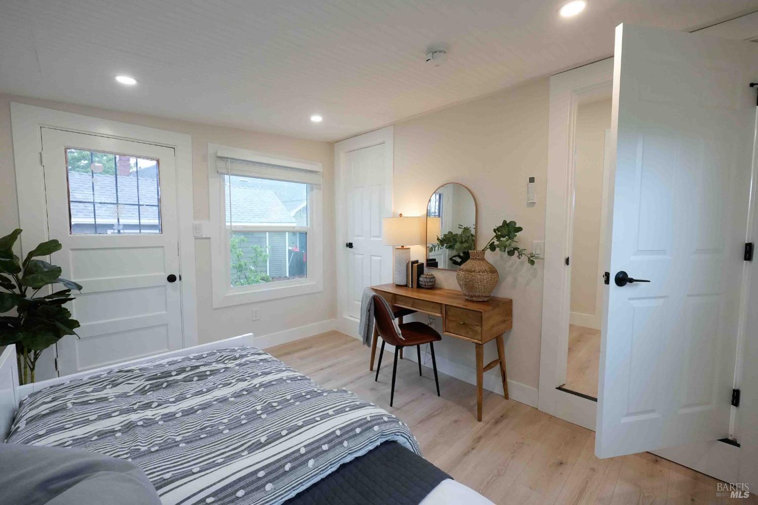 Detail Gallery Image 30 of 46 For 700 Springs Rd, Vallejo,  CA 94590 - 2 Beds | 1 Baths