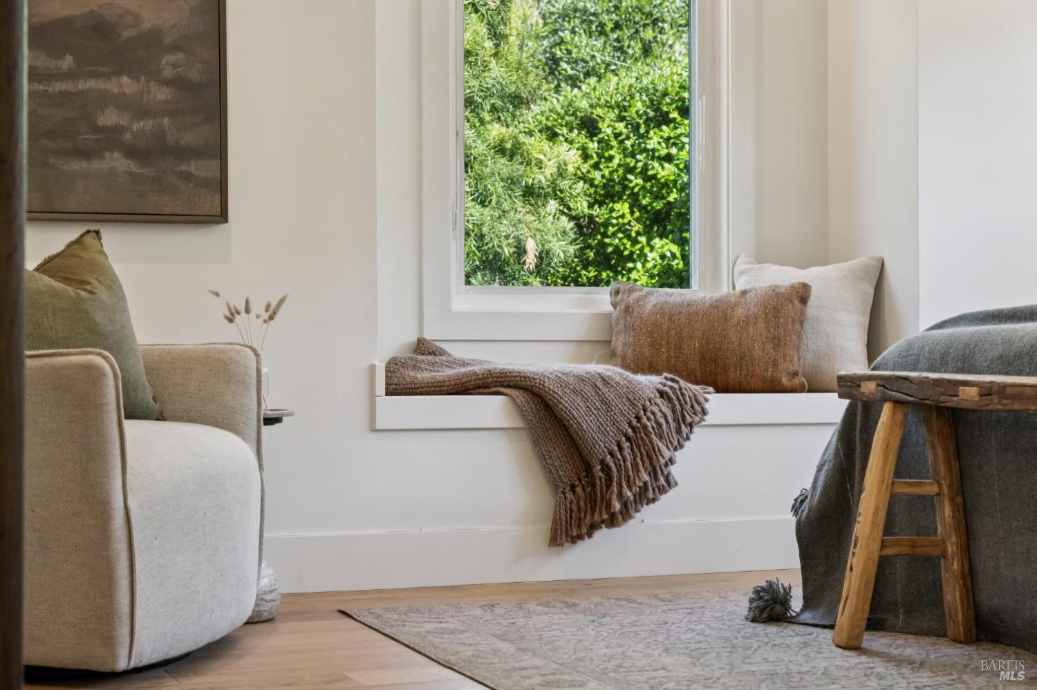 Detail Gallery Image 22 of 42 For 31 Alvarado Ave, Mill Valley,  CA 94941 - 4 Beds | 3 Baths