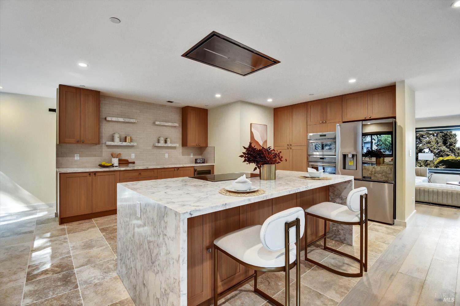 Detail Gallery Image 2 of 40 For 148 Auburn St, San Rafael,  CA 94901 - – Beds | – Baths