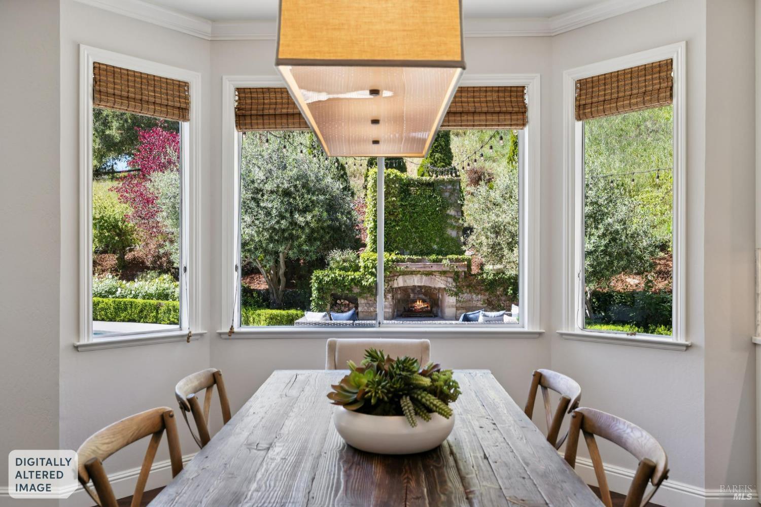 Detail Gallery Image 11 of 88 For 43 Oak Valley Dr, Novato,  CA 94947 - 5 Beds | 3 Baths