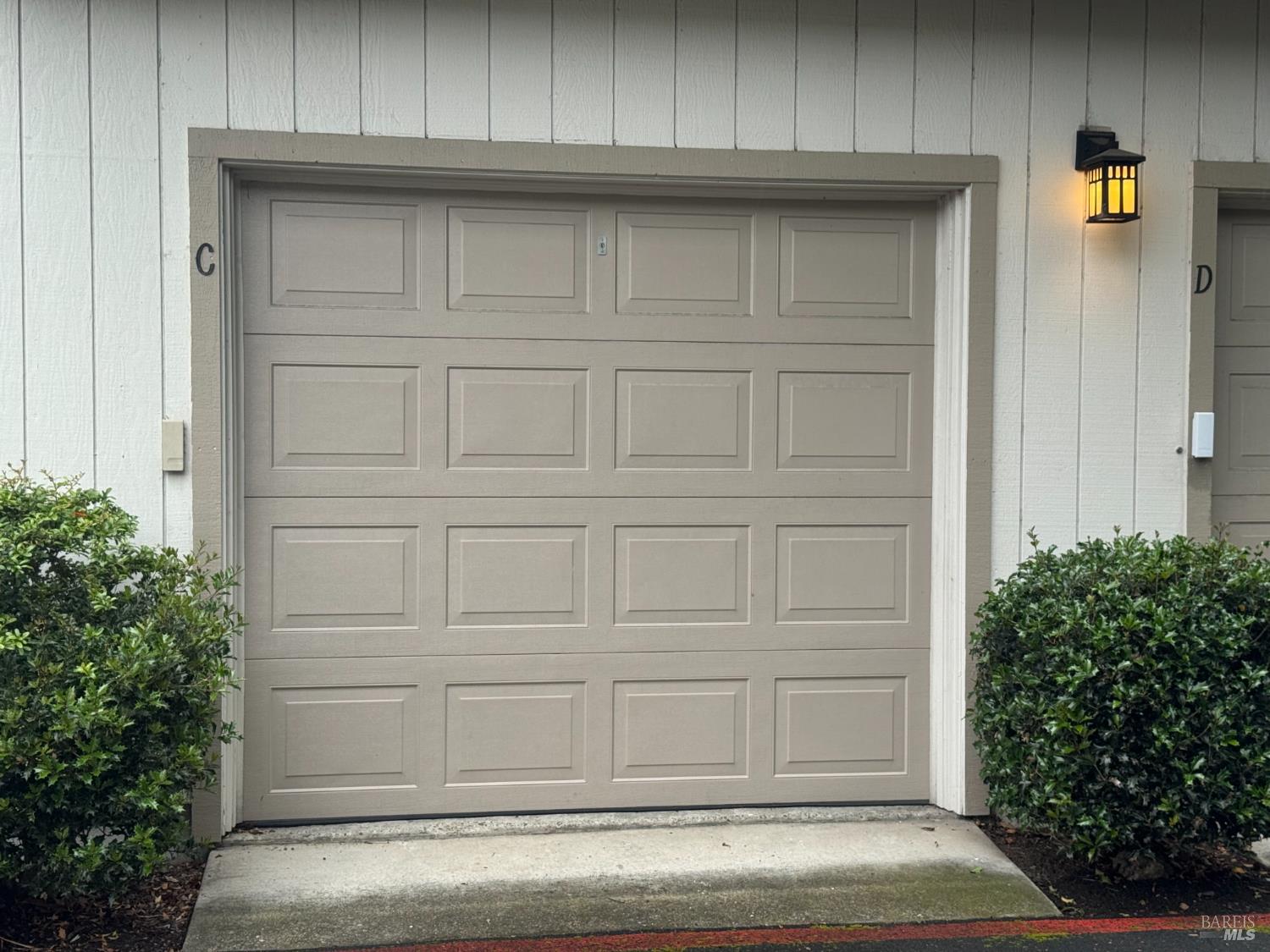 2528 Westberry Drive photo 3