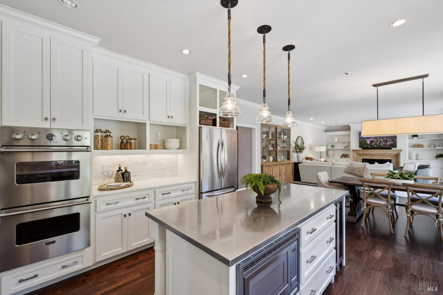 Detail Gallery Image 47 of 88 For 43 Oak Valley Dr, Novato,  CA 94947 - 5 Beds | 3 Baths