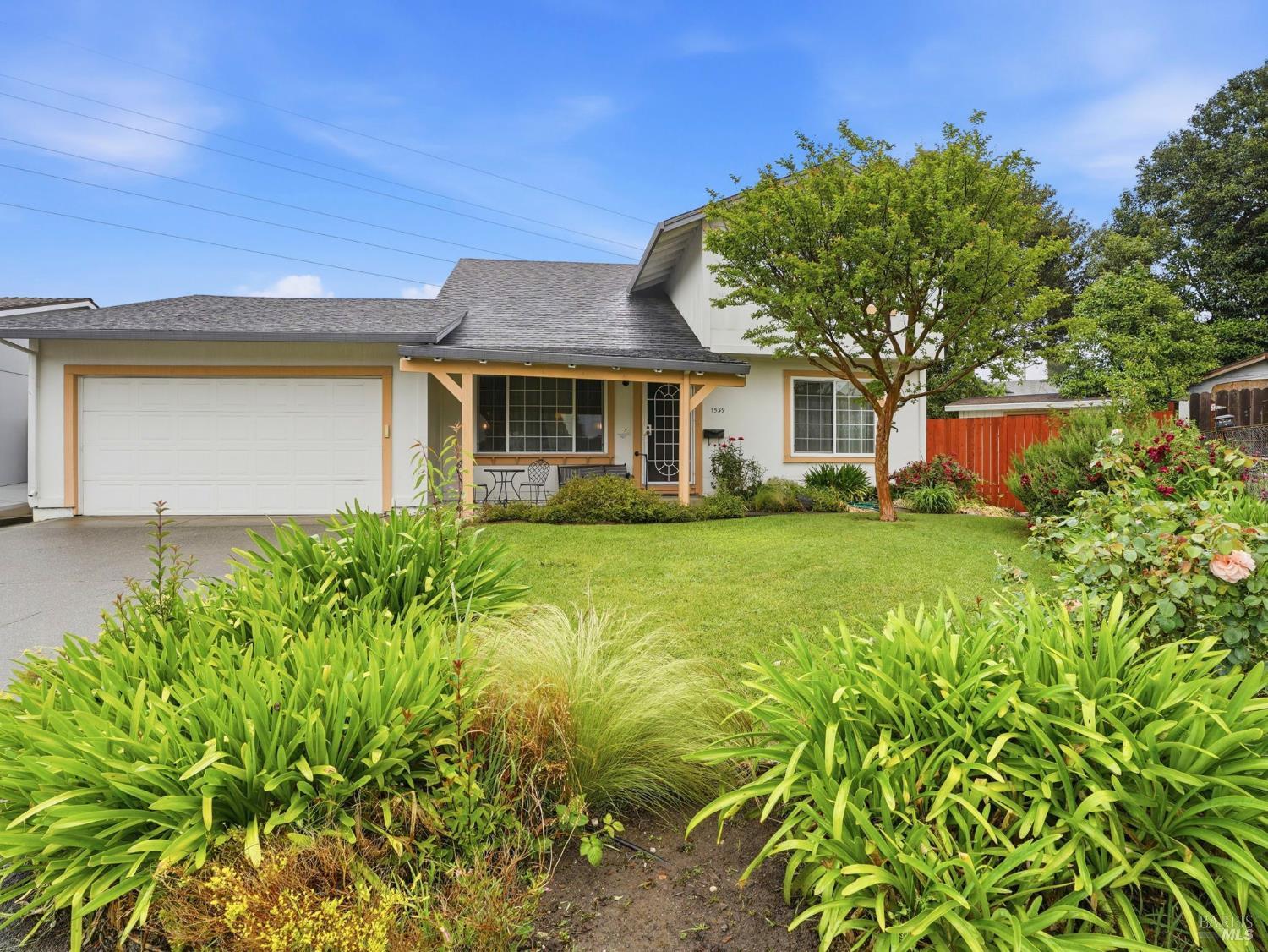 1539 Wellesley Court