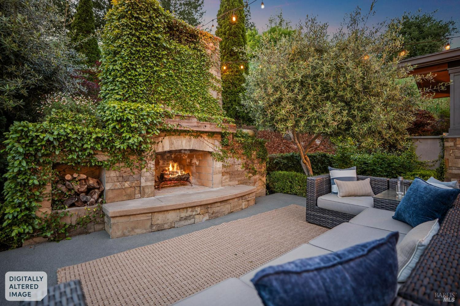 Detail Gallery Image 28 of 88 For 43 Oak Valley Dr, Novato,  CA 94947 - 5 Beds | 3 Baths