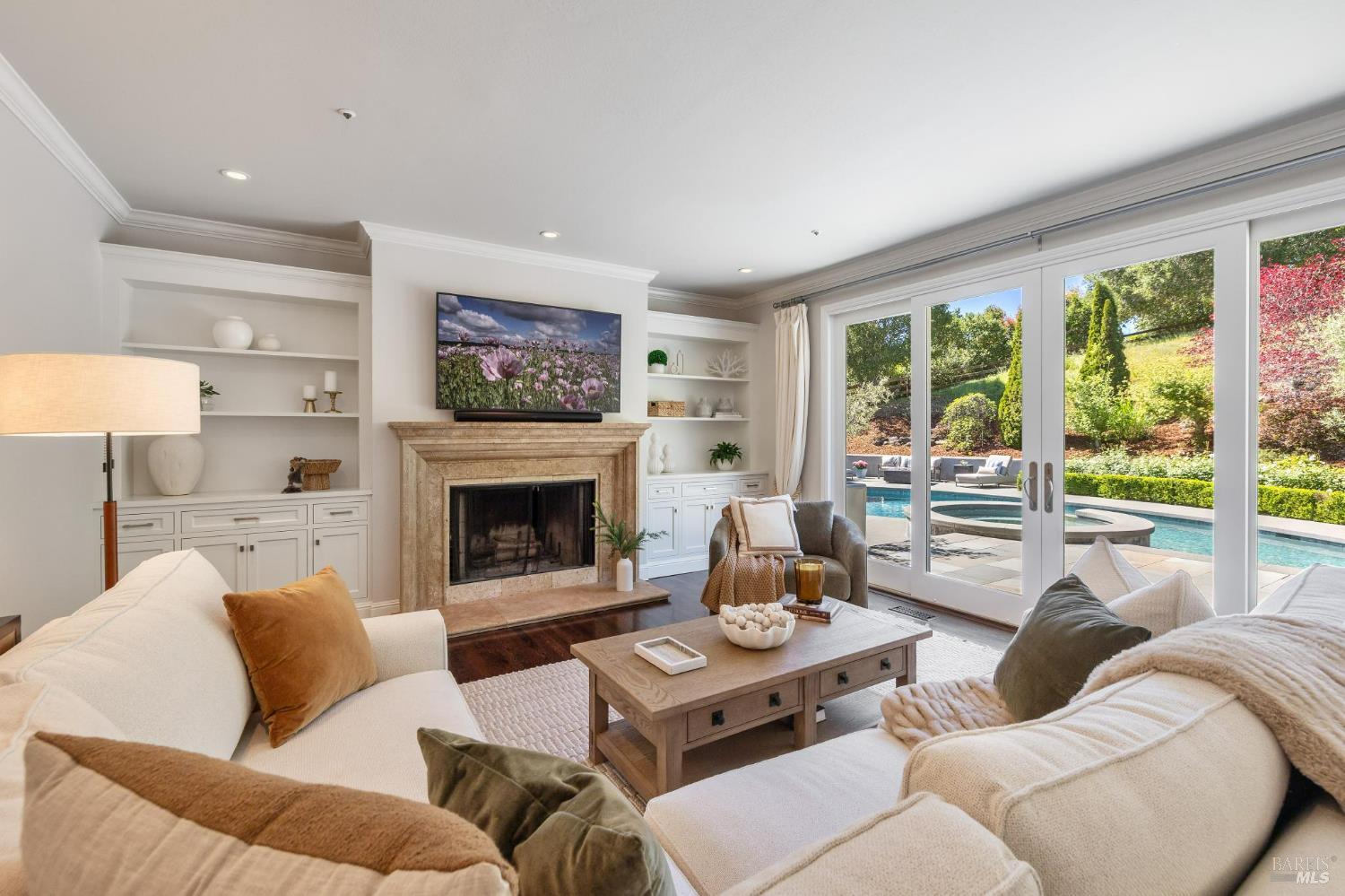 Detail Gallery Image 79 of 88 For 43 Oak Valley Dr, Novato,  CA 94947 - 5 Beds | 3 Baths