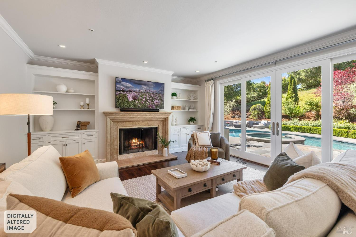 Detail Gallery Image 13 of 88 For 43 Oak Valley Dr, Novato,  CA 94947 - 5 Beds | 3 Baths