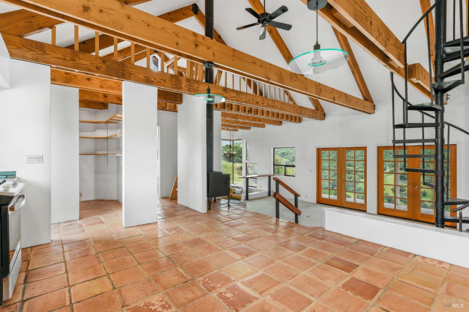 Detail Gallery Image 12 of 46 For 4610 Feliz Creek Rd, Hopland,  CA 95449 - 1 Beds | 1/1 Baths