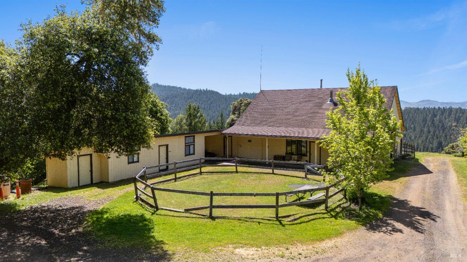 Detail Gallery Image 29 of 40 For 9655 Peachland Rd, Boonville,  CA 95415 - 4 Beds | 4 Baths