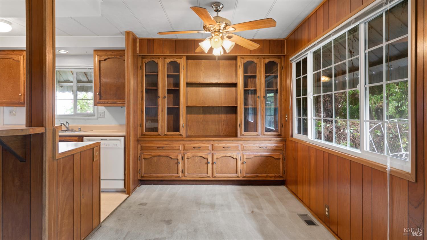 Detail Gallery Image 5 of 23 For 506 Vera Cruz Ave, Novato,  CA 94949 - 2 Beds | 1 Baths