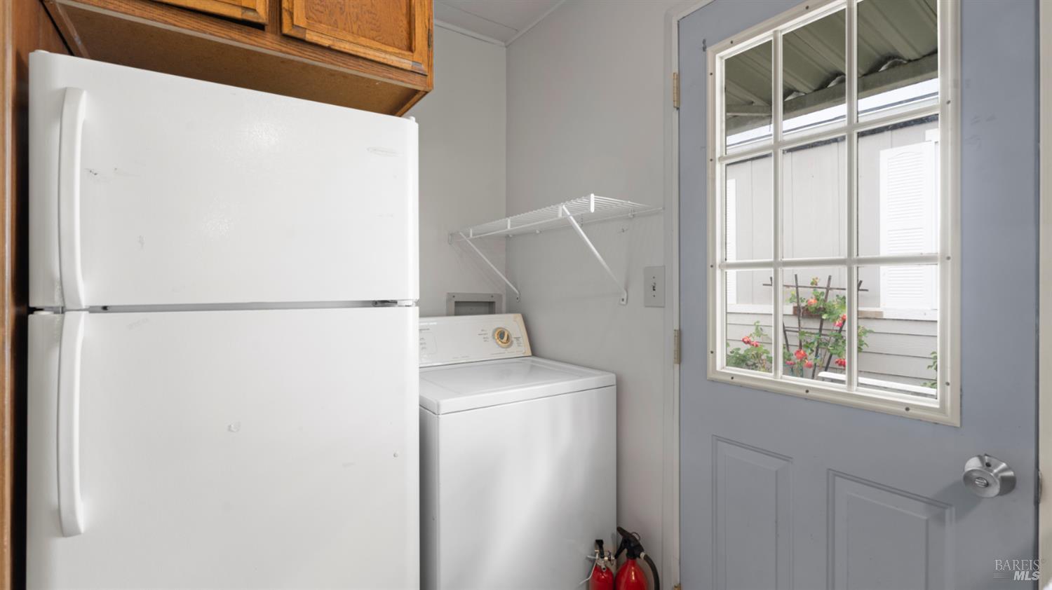 Detail Gallery Image 7 of 23 For 506 Vera Cruz Ave, Novato,  CA 94949 - 2 Beds | 1 Baths