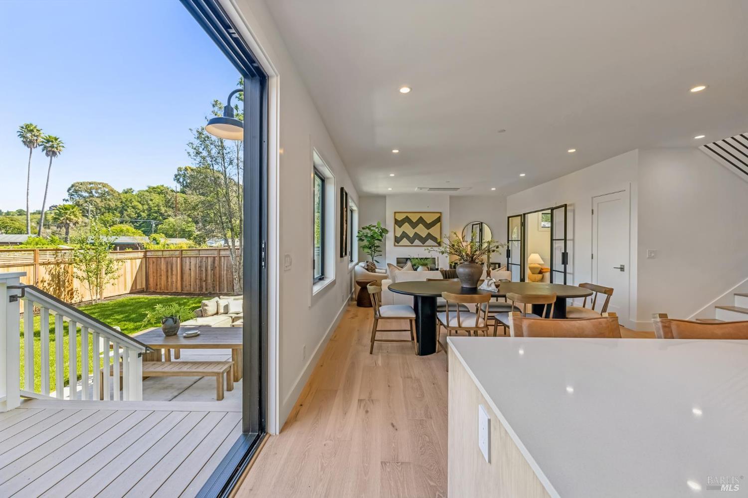 Detail Gallery Image 28 of 73 For 308 Marin Ave, Mill Valley,  CA 94941 - 4 Beds | 3/1 Baths