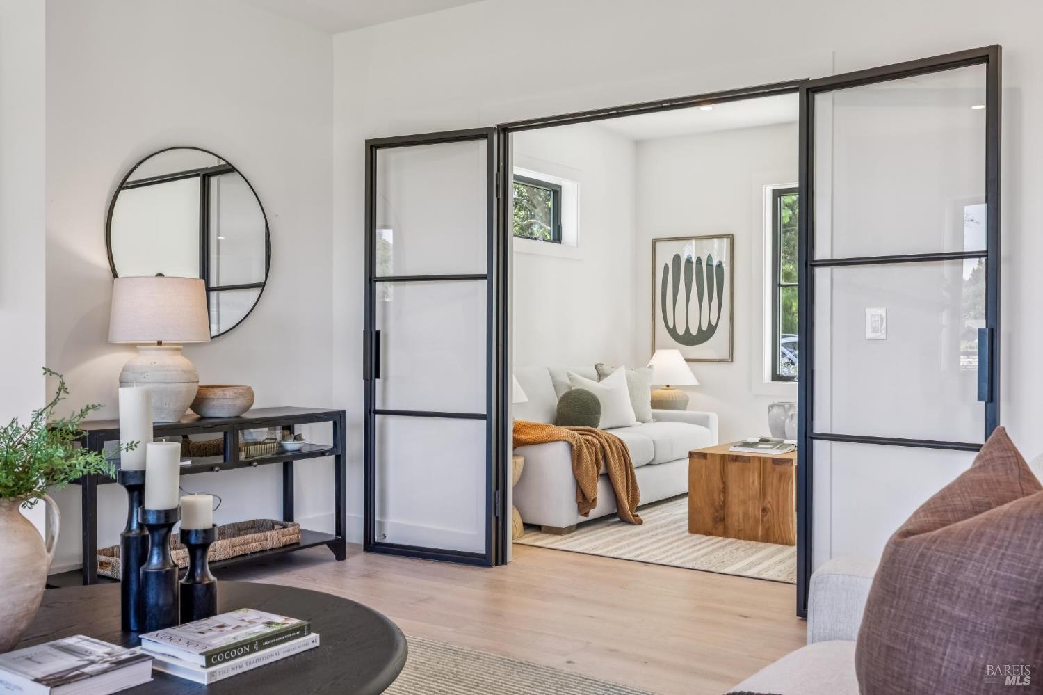 Detail Gallery Image 14 of 73 For 308 Marin Ave, Mill Valley,  CA 94941 - 4 Beds | 3/1 Baths