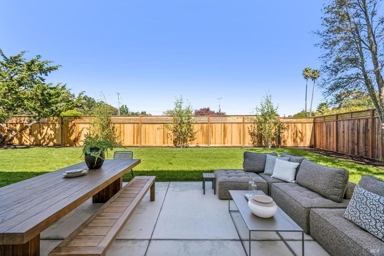 Detail Gallery Image 32 of 73 For 308 Marin Ave, Mill Valley,  CA 94941 - 4 Beds | 3/1 Baths