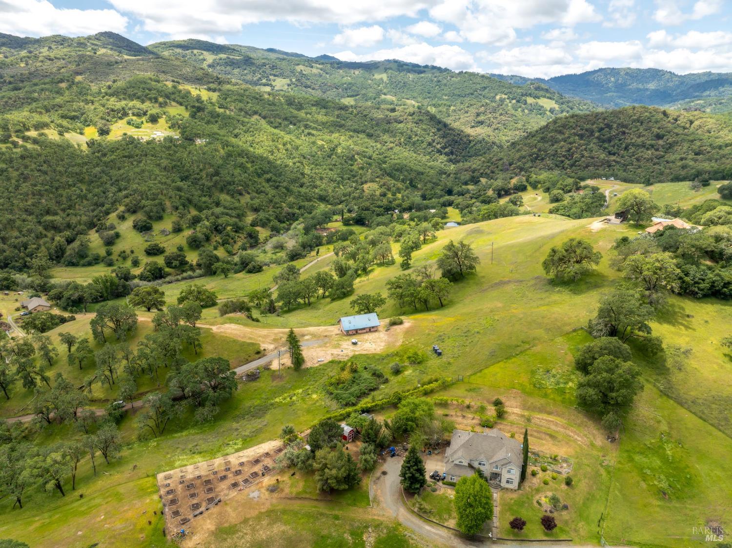 Detail Gallery Image 44 of 46 For 4610 Feliz Creek Rd, Hopland,  CA 95449 - 1 Beds | 1/1 Baths