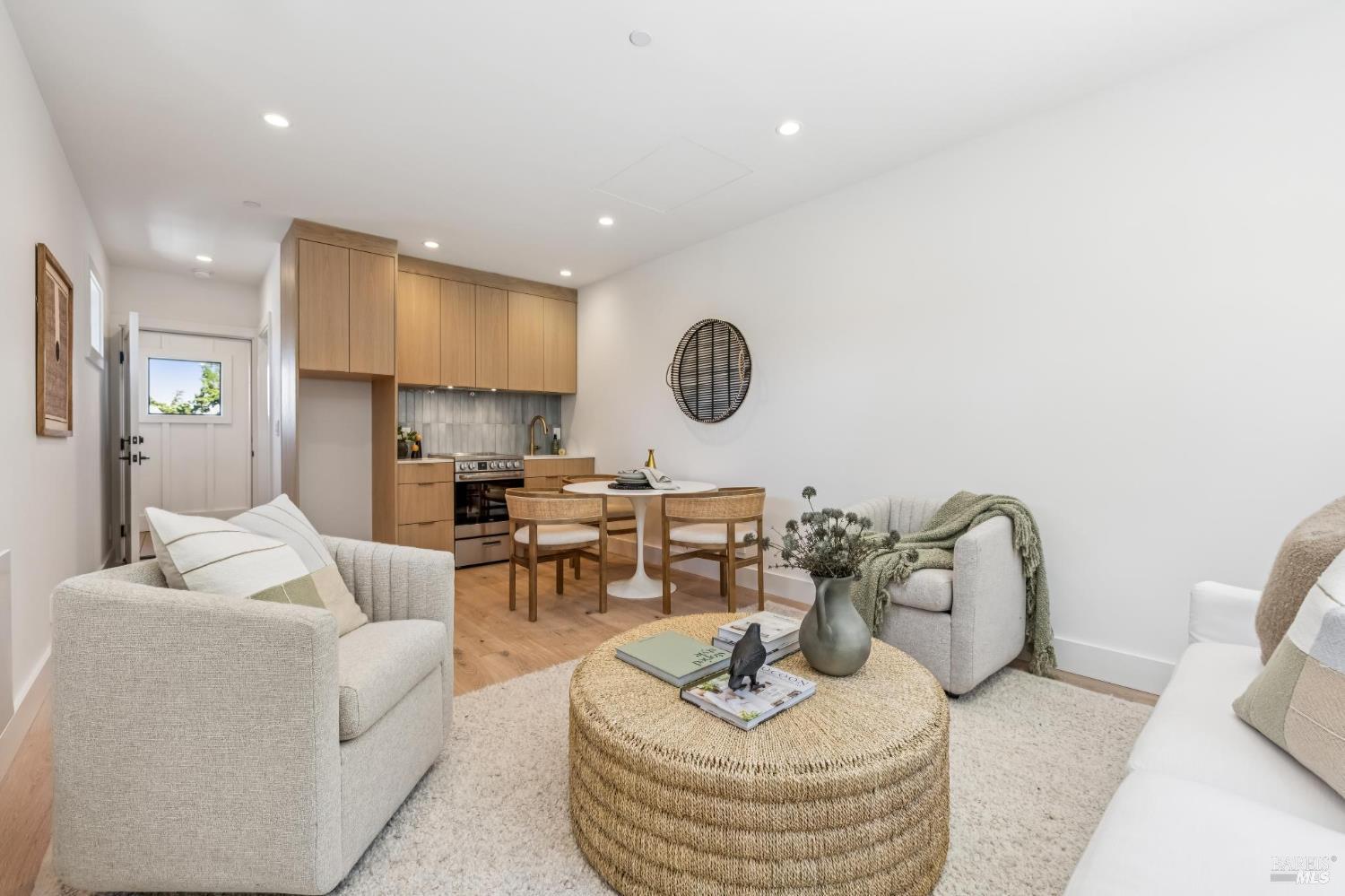 Detail Gallery Image 63 of 73 For 308 Marin Ave, Mill Valley,  CA 94941 - 4 Beds | 3/1 Baths