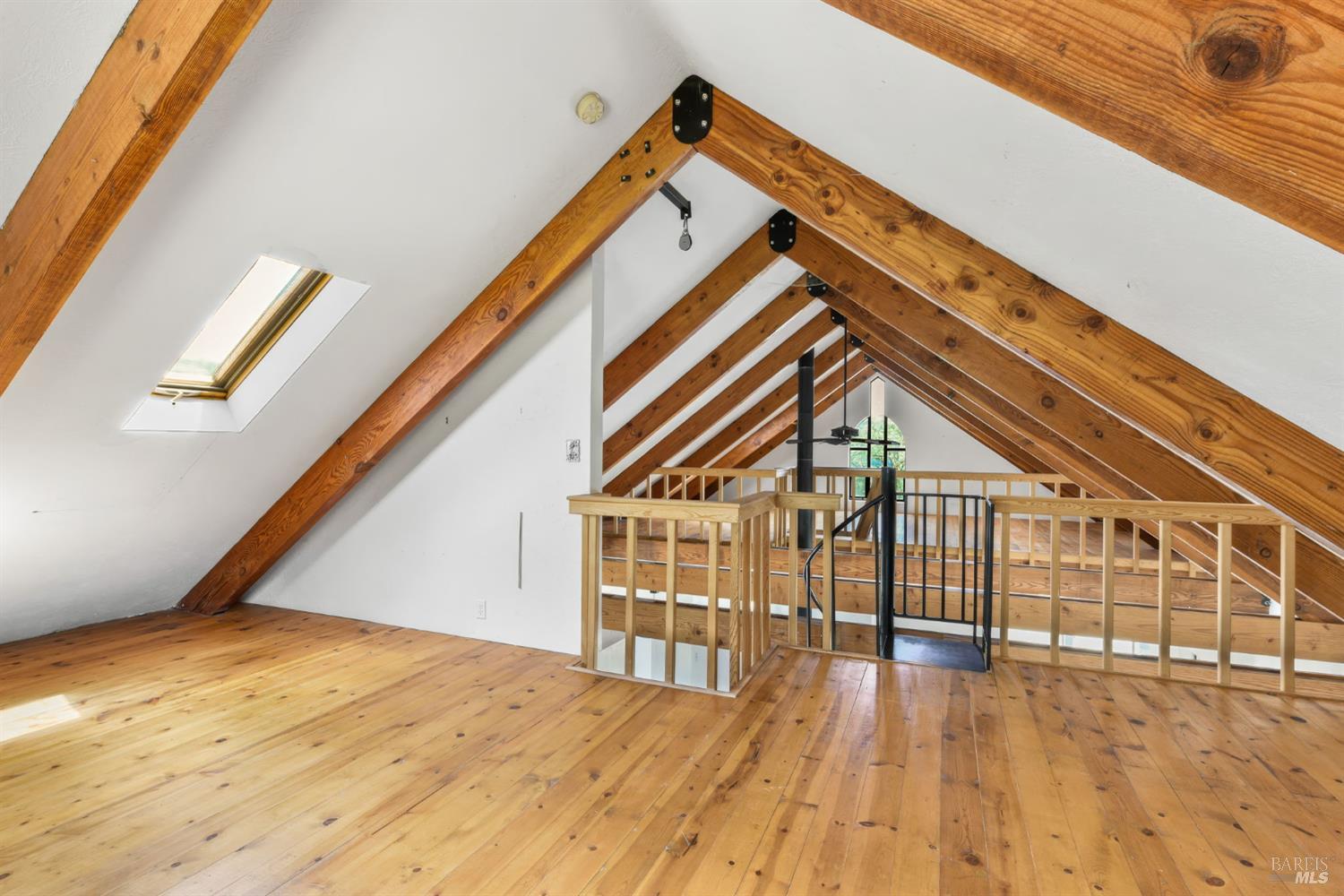 Detail Gallery Image 27 of 46 For 4610 Feliz Creek Rd, Hopland,  CA 95449 - 1 Beds | 1/1 Baths