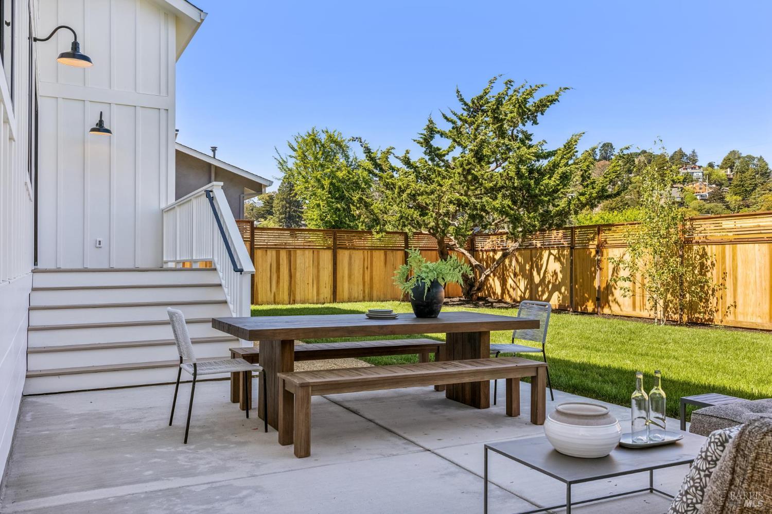 Detail Gallery Image 31 of 73 For 308 Marin Ave, Mill Valley,  CA 94941 - 4 Beds | 3/1 Baths