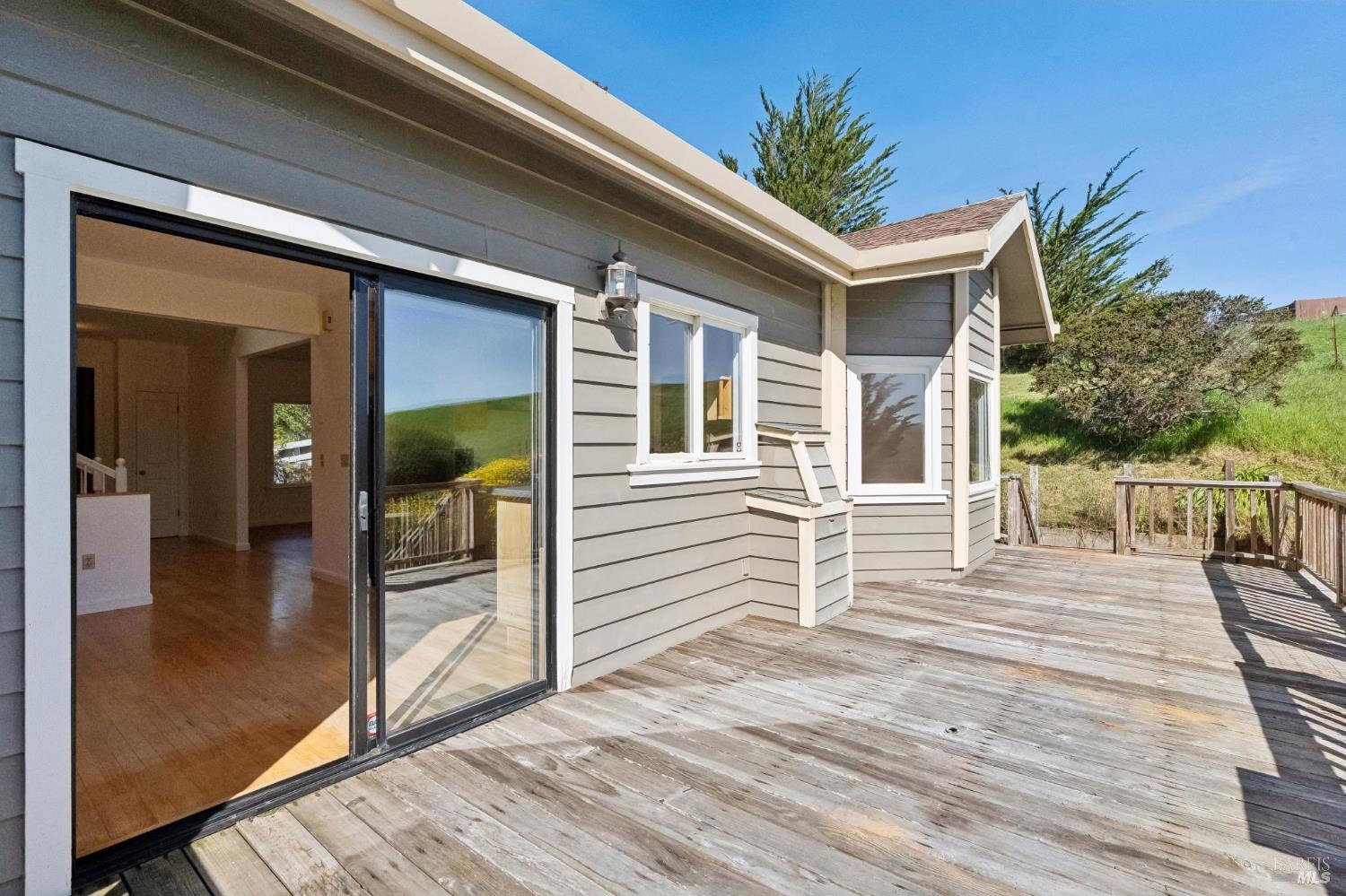 Detail Gallery Image 33 of 64 For 11798 Highway 1 Unkn, Point Reyes Station,  CA 94956 - 3 Beds | 3/1 Baths