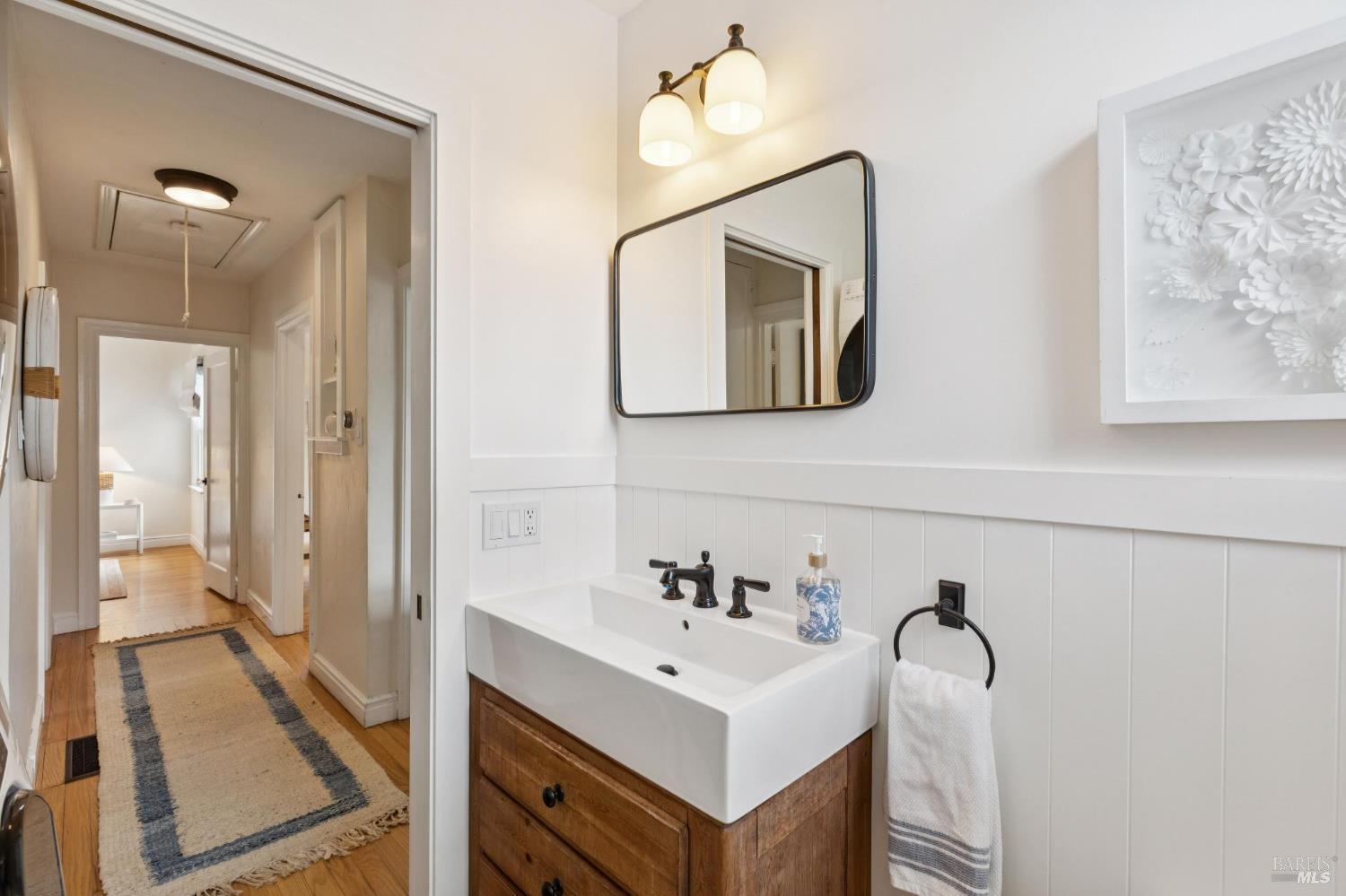 Detail Gallery Image 24 of 36 For 204 Greenfield Ave, San Rafael,  CA 94901 - 3 Beds | 2 Baths