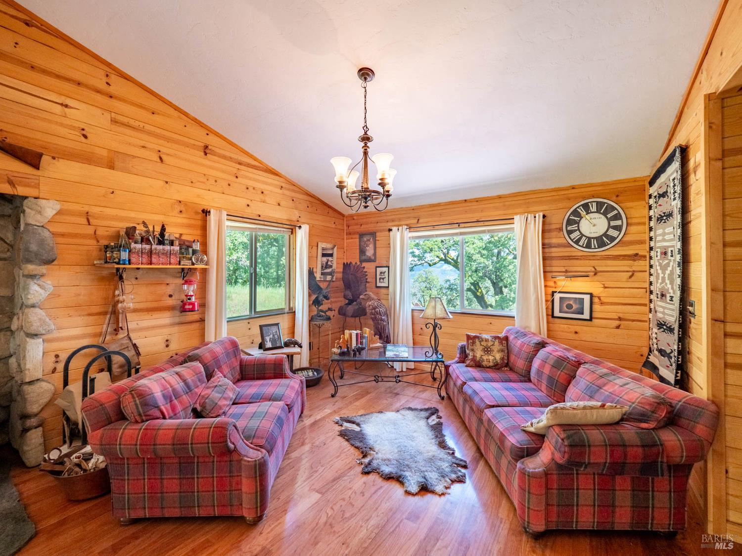 Detail Gallery Image 5 of 60 For 15890 Yorkville Ranch Rd, Yorkville,  CA 95494 - 2 Beds | 1 Baths