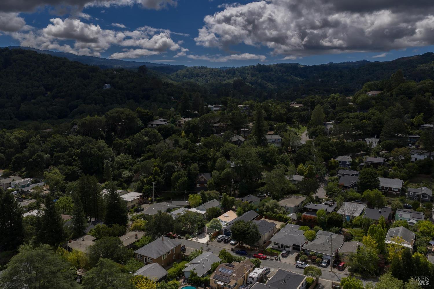 Detail Gallery Image 35 of 36 For 77 Willow Ave, Fairfax,  CA 94930 - 2 Beds | 1 Baths