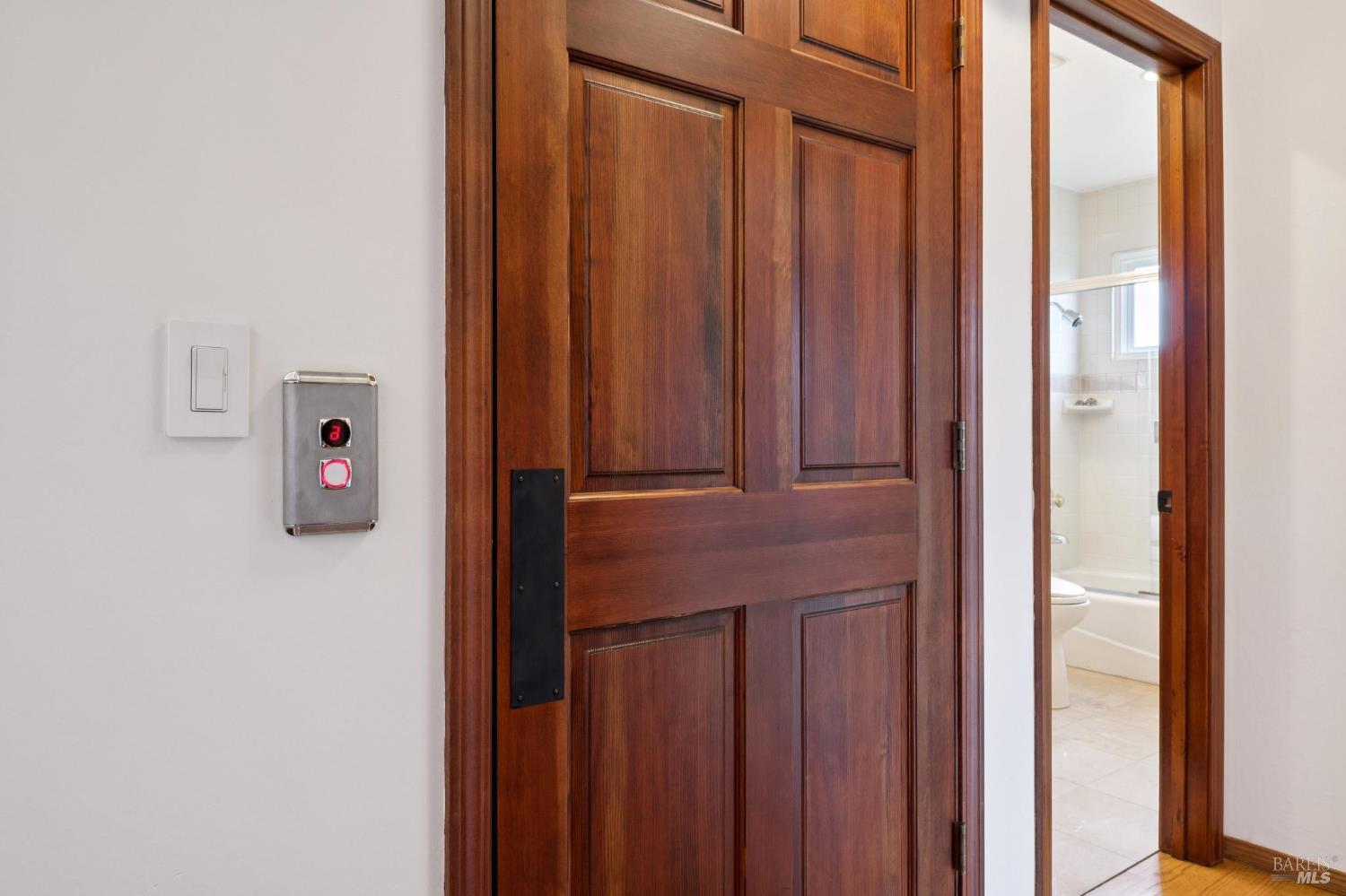 Detail Gallery Image 62 of 90 For 120 Fernwood Dr, San Rafael,  CA 94901 - 4 Beds | 3 Baths