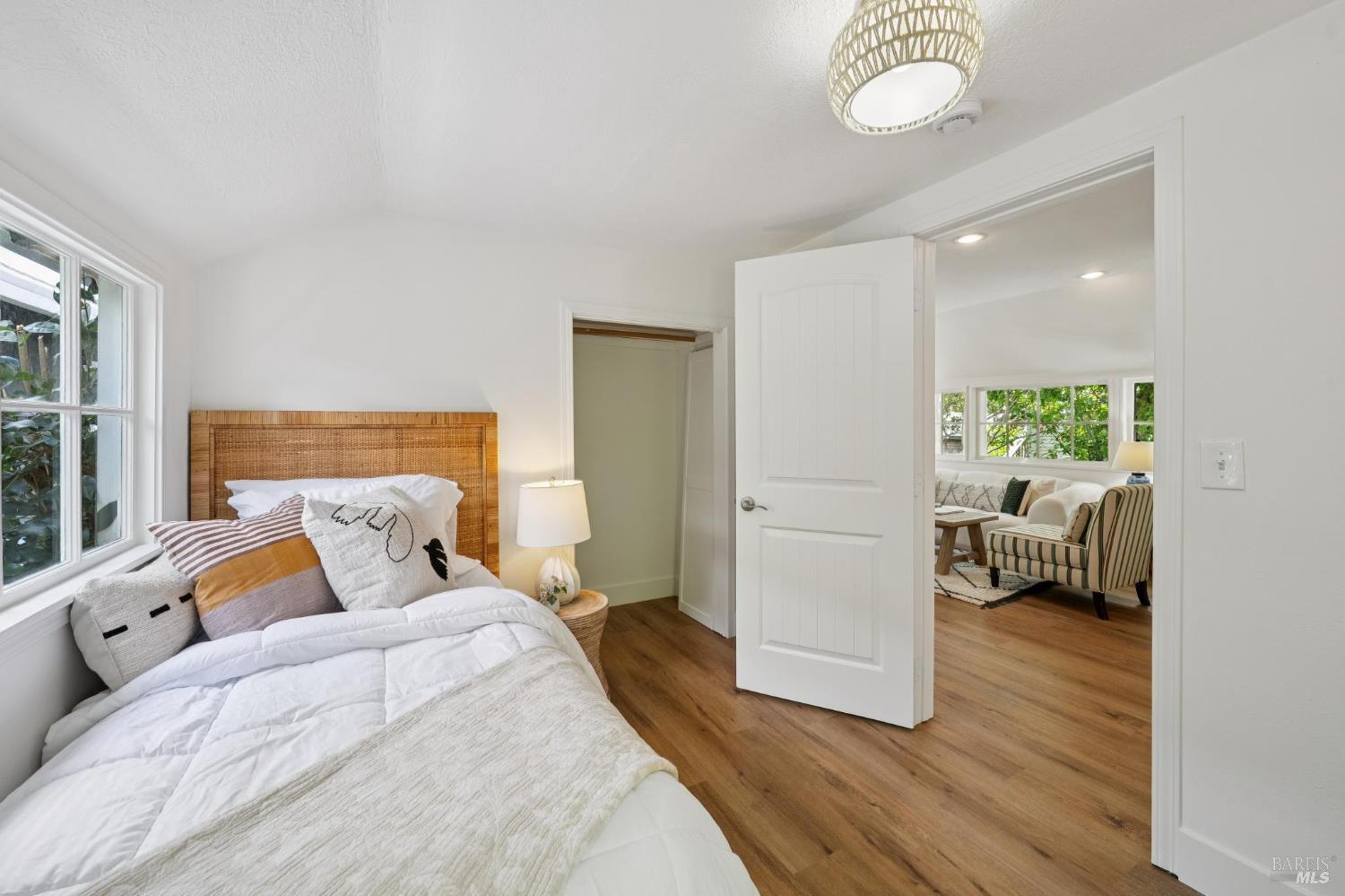 Detail Gallery Image 24 of 36 For 77 Willow Ave, Fairfax,  CA 94930 - 2 Beds | 1 Baths