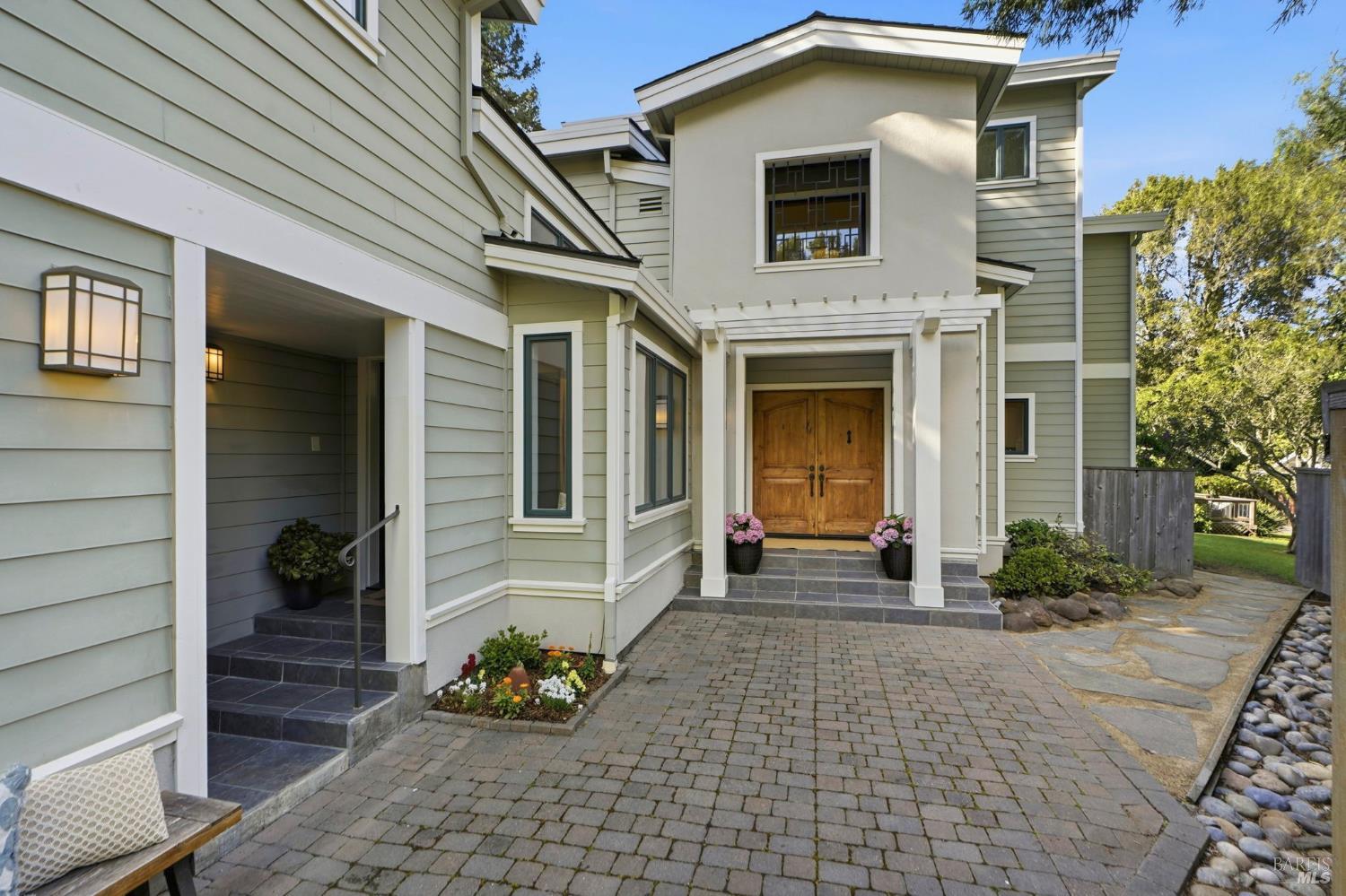 Detail Gallery Image 41 of 41 For 538 Marin Ave, Mill Valley,  CA 94941 - 4 Beds | 4 Baths