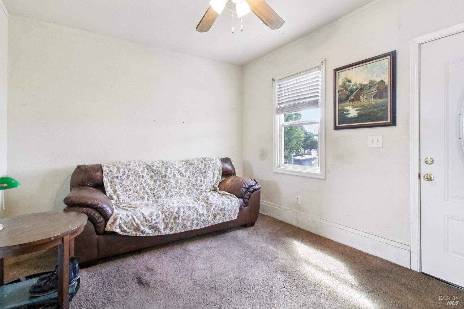 Detail Gallery Image 5 of 38 For 1022 W 6th St, Antioch,  CA 94509 - 2 Beds | 1 Baths