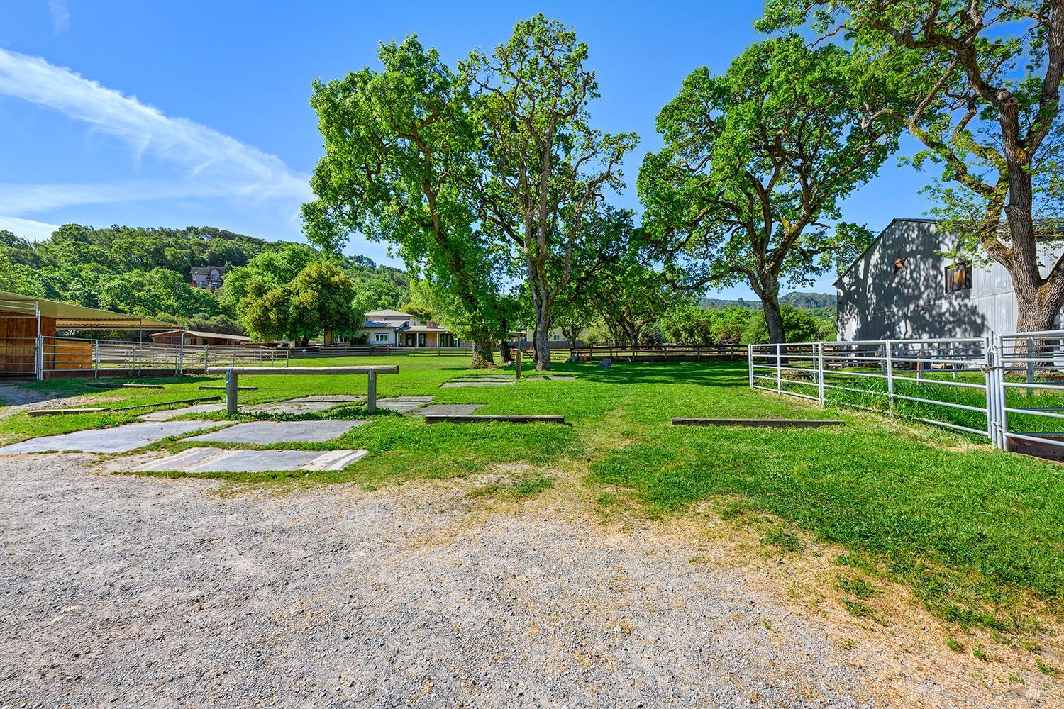 Detail Gallery Image 69 of 80 For 15 Wildwood Ln, Novato,  CA 94947 - 5 Beds | 4/1 Baths