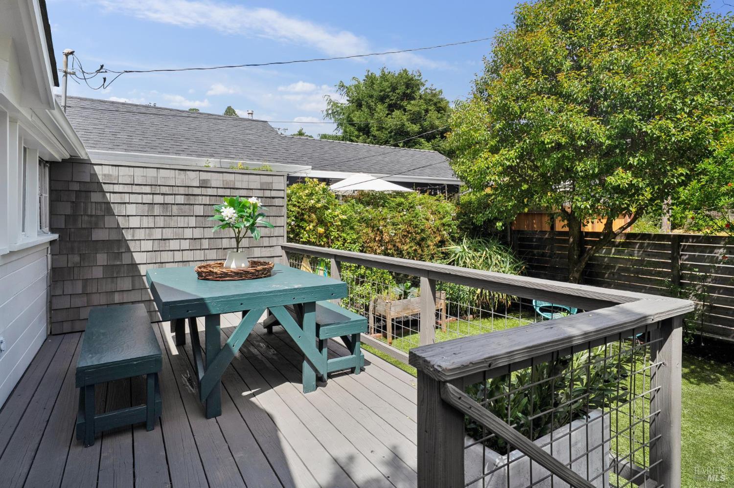 Detail Gallery Image 6 of 36 For 77 Willow Ave, Fairfax,  CA 94930 - 2 Beds | 1 Baths