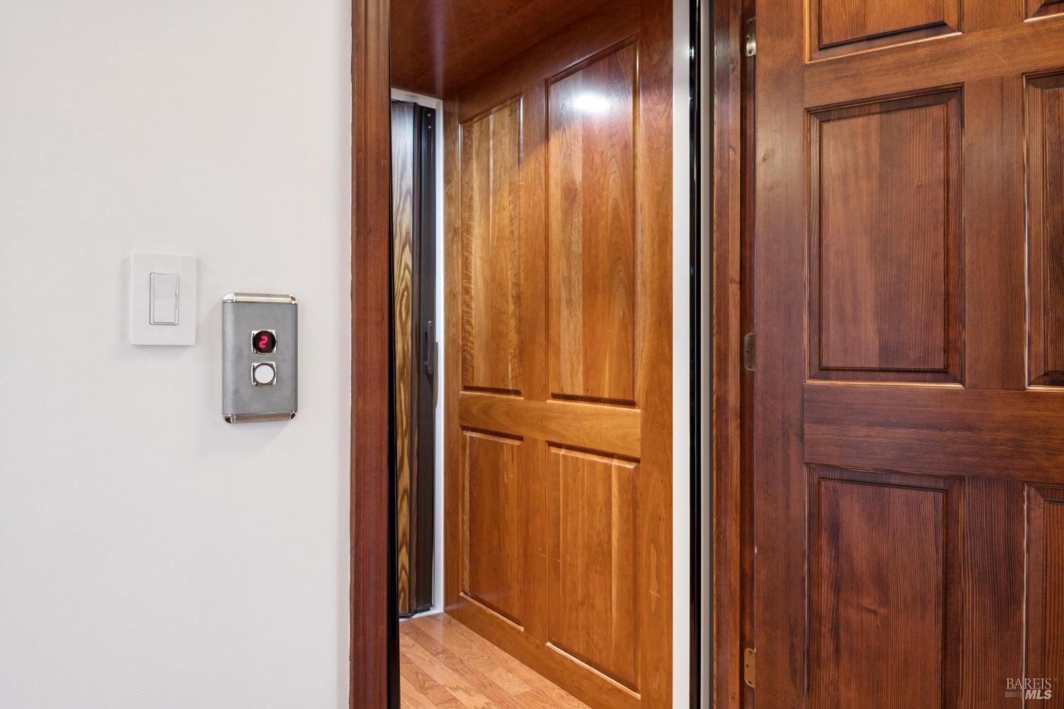 Detail Gallery Image 63 of 90 For 120 Fernwood Dr, San Rafael,  CA 94901 - 4 Beds | 3 Baths